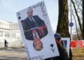 Pressure Mounting on Reluctant Trump to Impose Sanctions on Russia