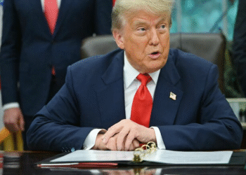 Trump’s Sweeping Tax-Cut, Spending Bill Clears First US Senate Hurdle