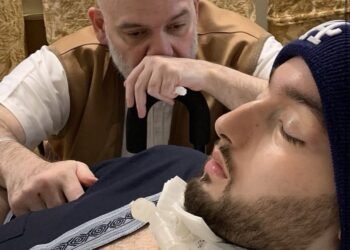 The “Sleeping Prince” of Saudi Arabia dies at 36 after being in a coma for 19 years.