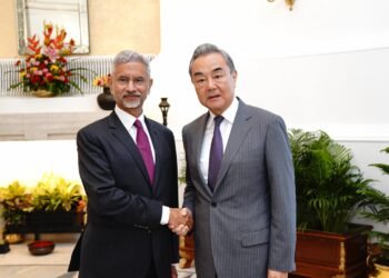 India and China: The Fragile Art of Moving from Conflict to Cooperation