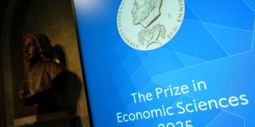 Mokyr, Aghion & Howitt Win 2025 Nobel for Innovation-Driven Growth Theory