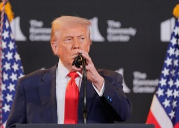 US Freezes Immigrant Visas for 75 Countries