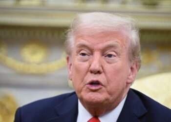 Trump Urges Iranians to Keep Protesting, Says ‘Help Is On Its Way’ 