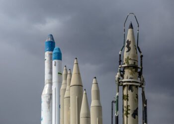 Iran Strikes US Naval Base in Bahrain; Tehran Urges Citizens to Leave Gulf States