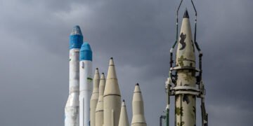 Iran Strikes US Naval Base in Bahrain; Tehran Urges Citizens to Leave Gulf States