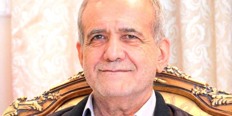 Iran Expresses Regret to Gulf States as Regional War Intensifies