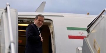 Middle East on Edge: Hormuz Conflict Expands Into Global Power Contest