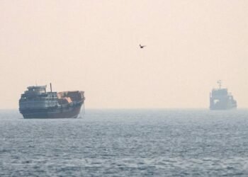 Iran-Oman Diplomacy Offers Hope for Strait of Hormuz